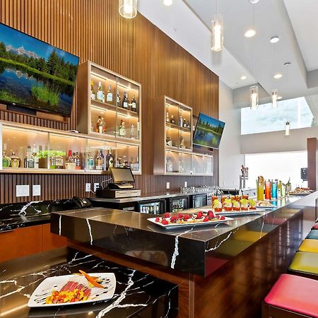 Doubletree By Hilton Whittier Hotel Luaran gambar