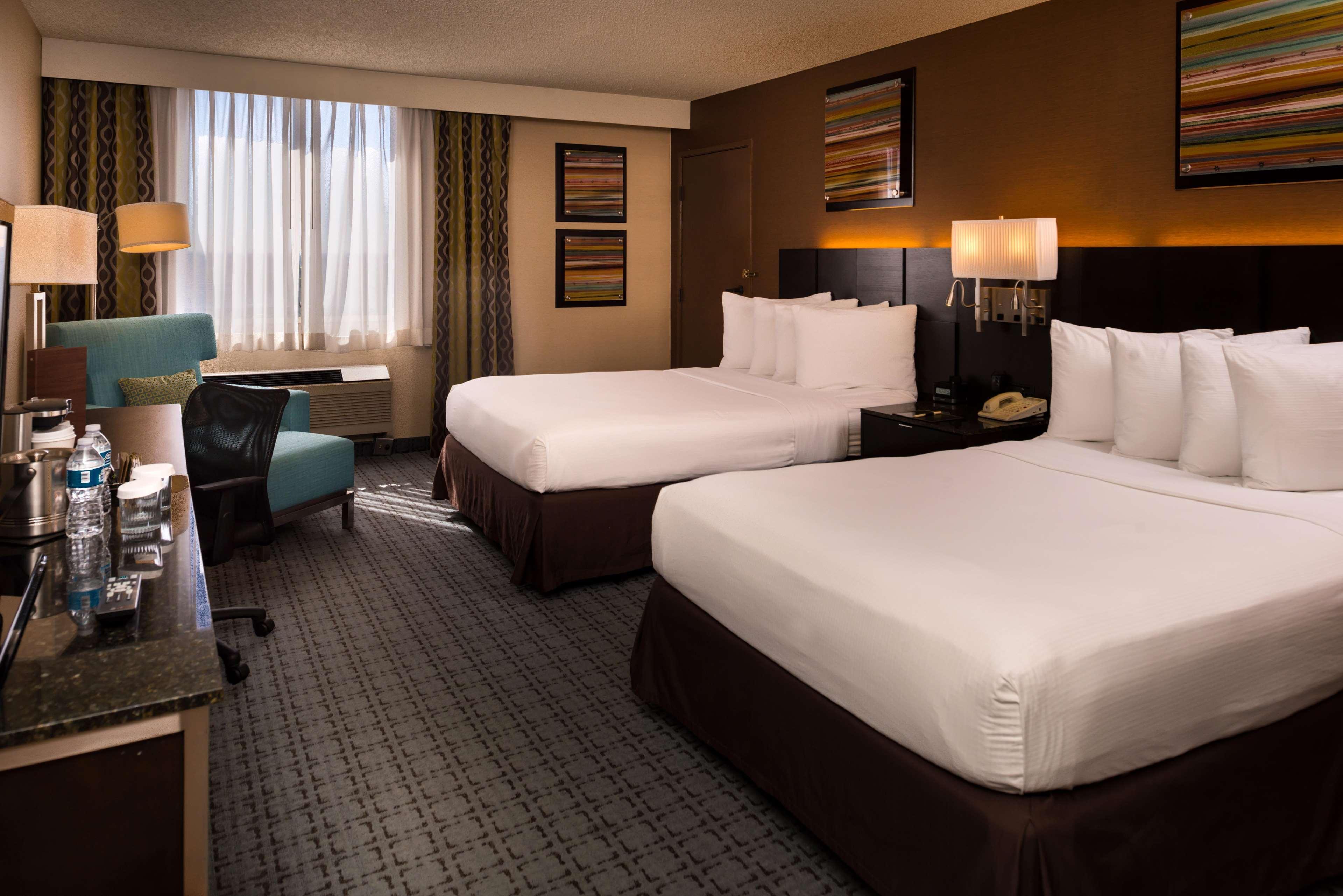Doubletree By Hilton Whittier Hotel Bilik gambar