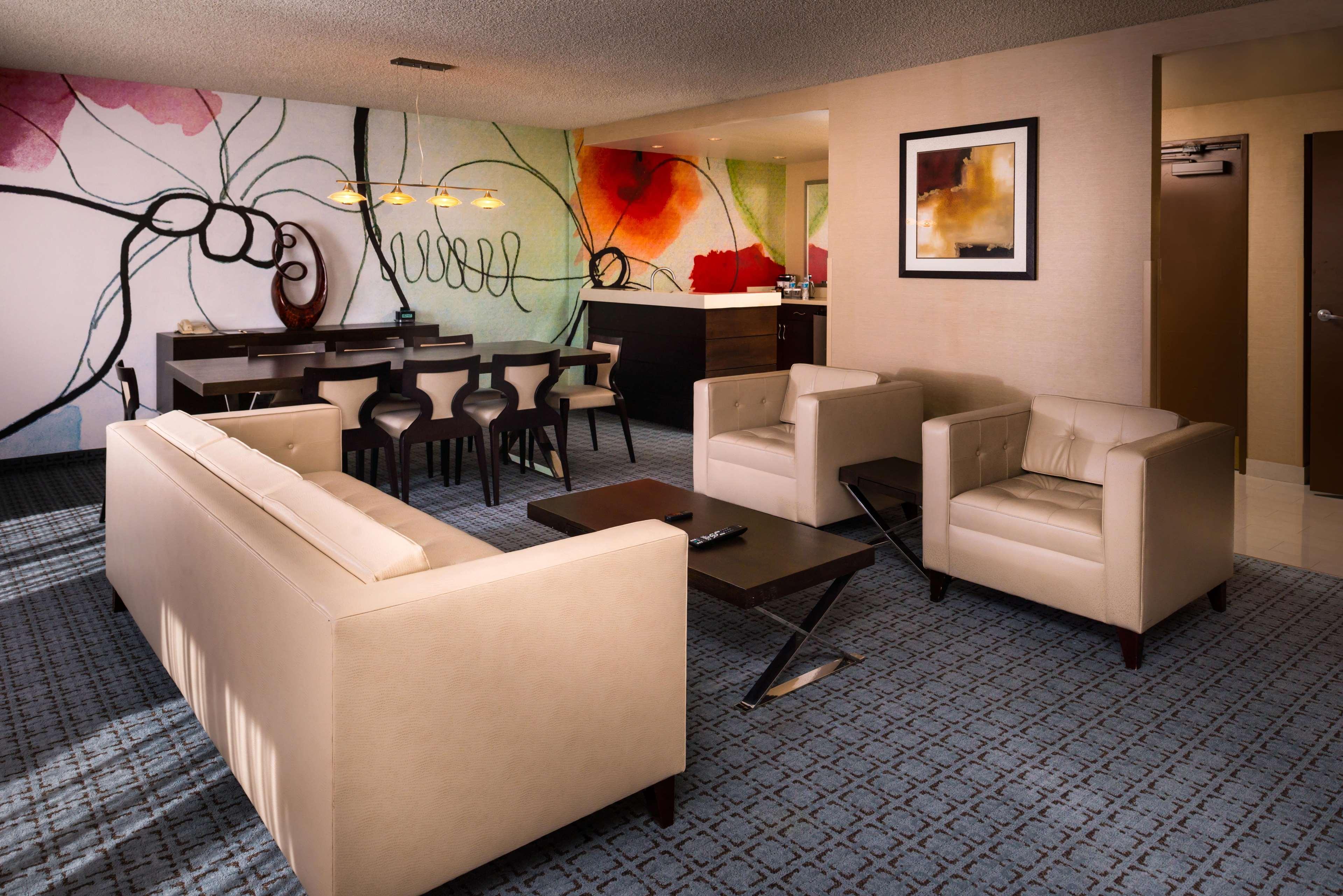 Doubletree By Hilton Whittier Hotel Luaran gambar