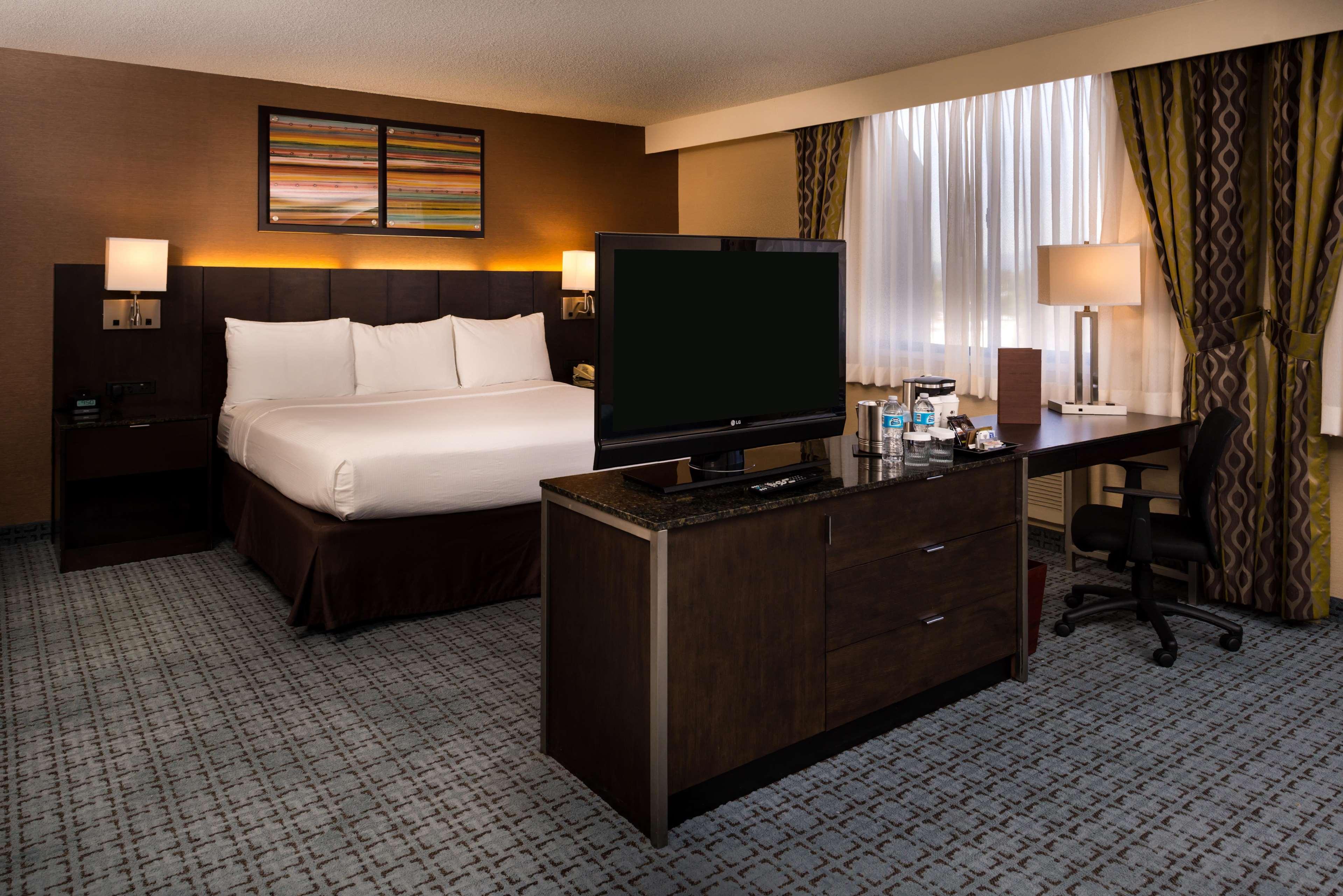 Doubletree By Hilton Whittier Hotel Bilik gambar