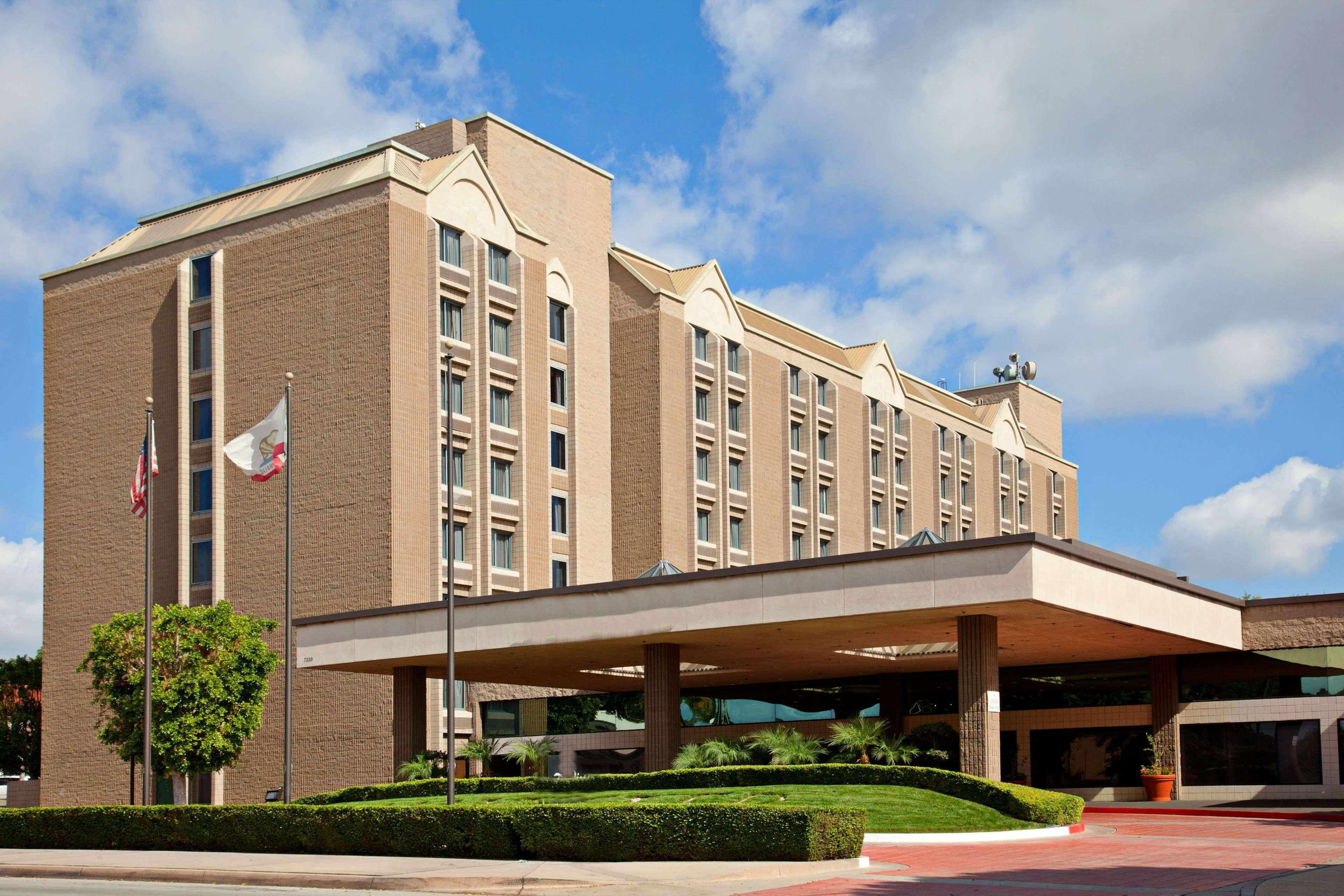 Doubletree By Hilton Whittier Hotel Luaran gambar