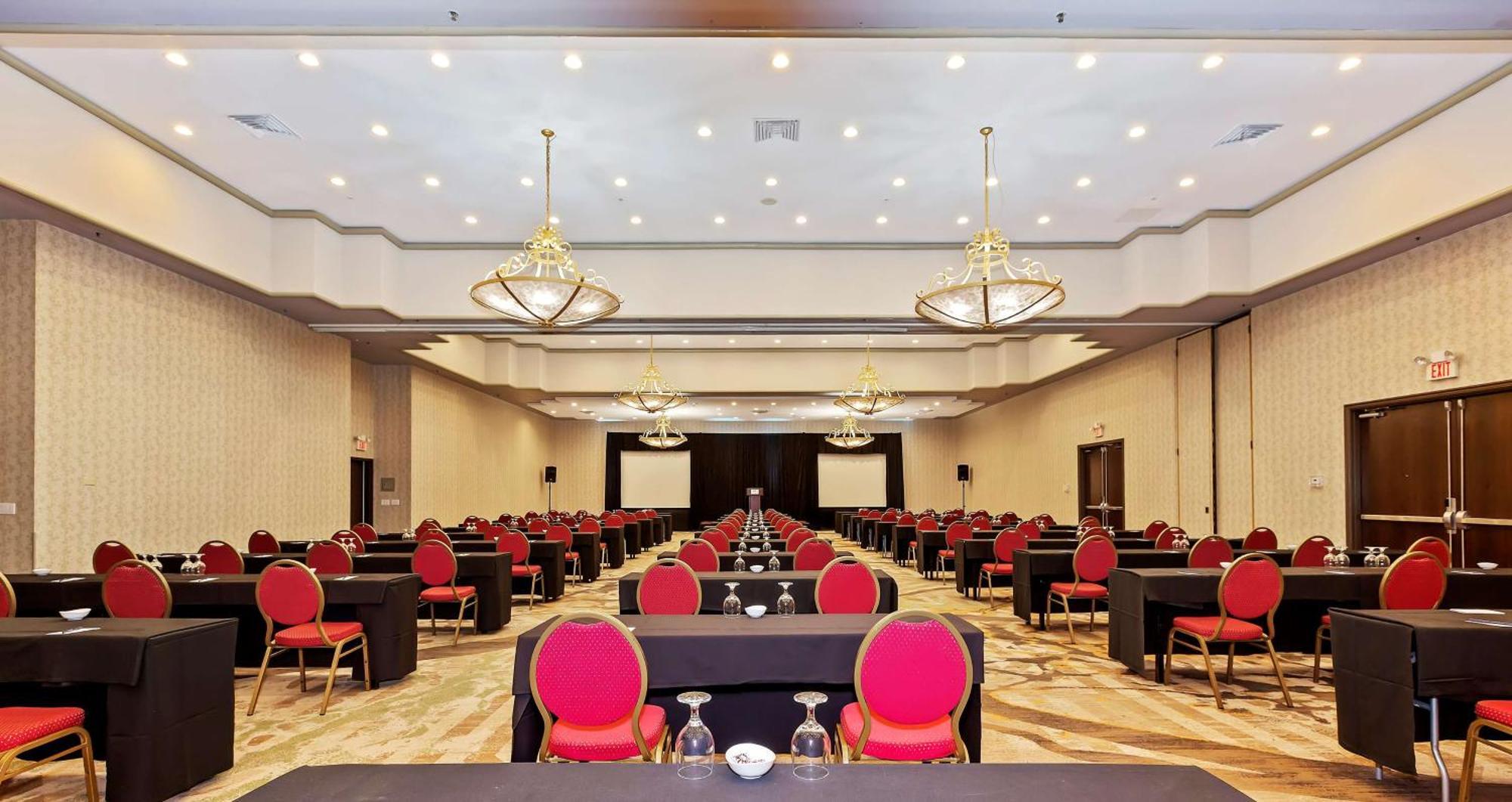 Doubletree By Hilton Whittier Hotel Luaran gambar