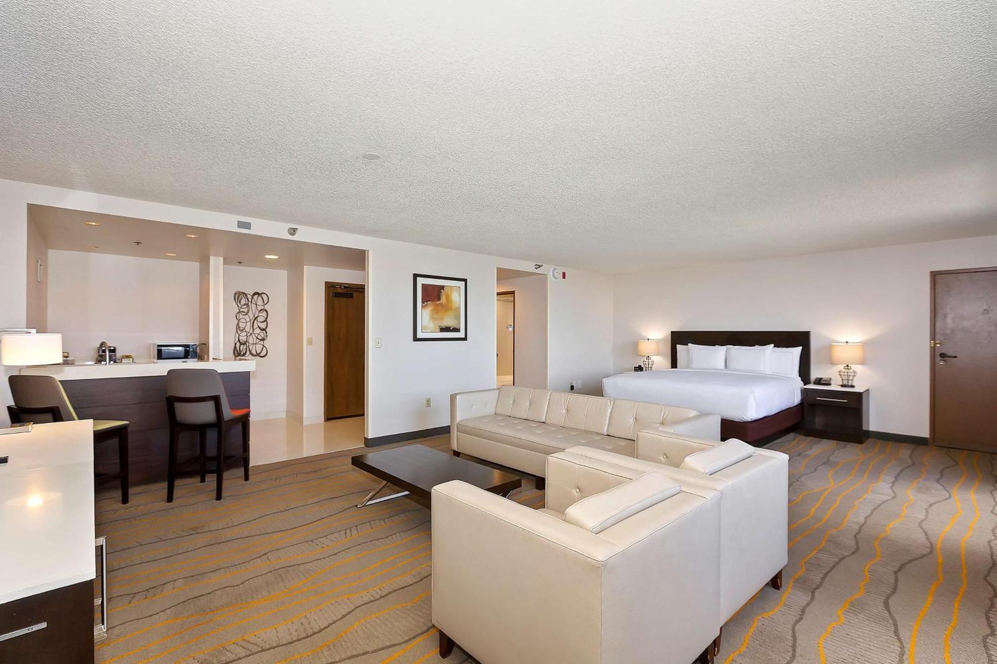 Doubletree By Hilton Whittier Hotel Luaran gambar
