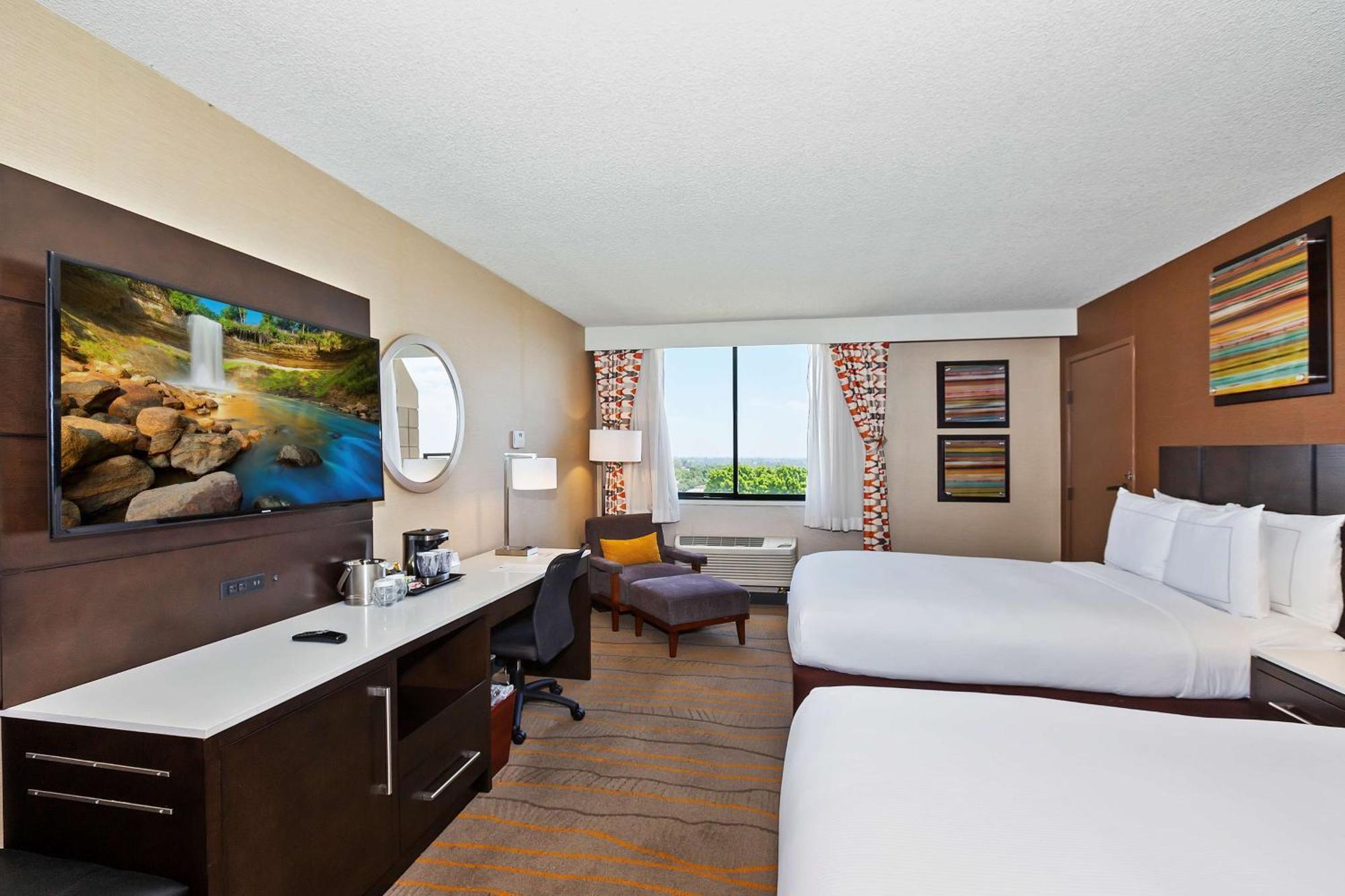 Doubletree By Hilton Whittier Hotel Luaran gambar