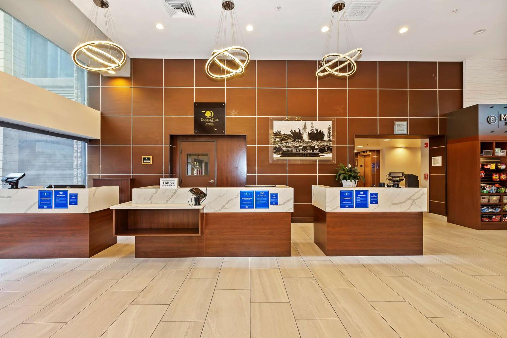 Doubletree By Hilton Whittier Hotel Luaran gambar