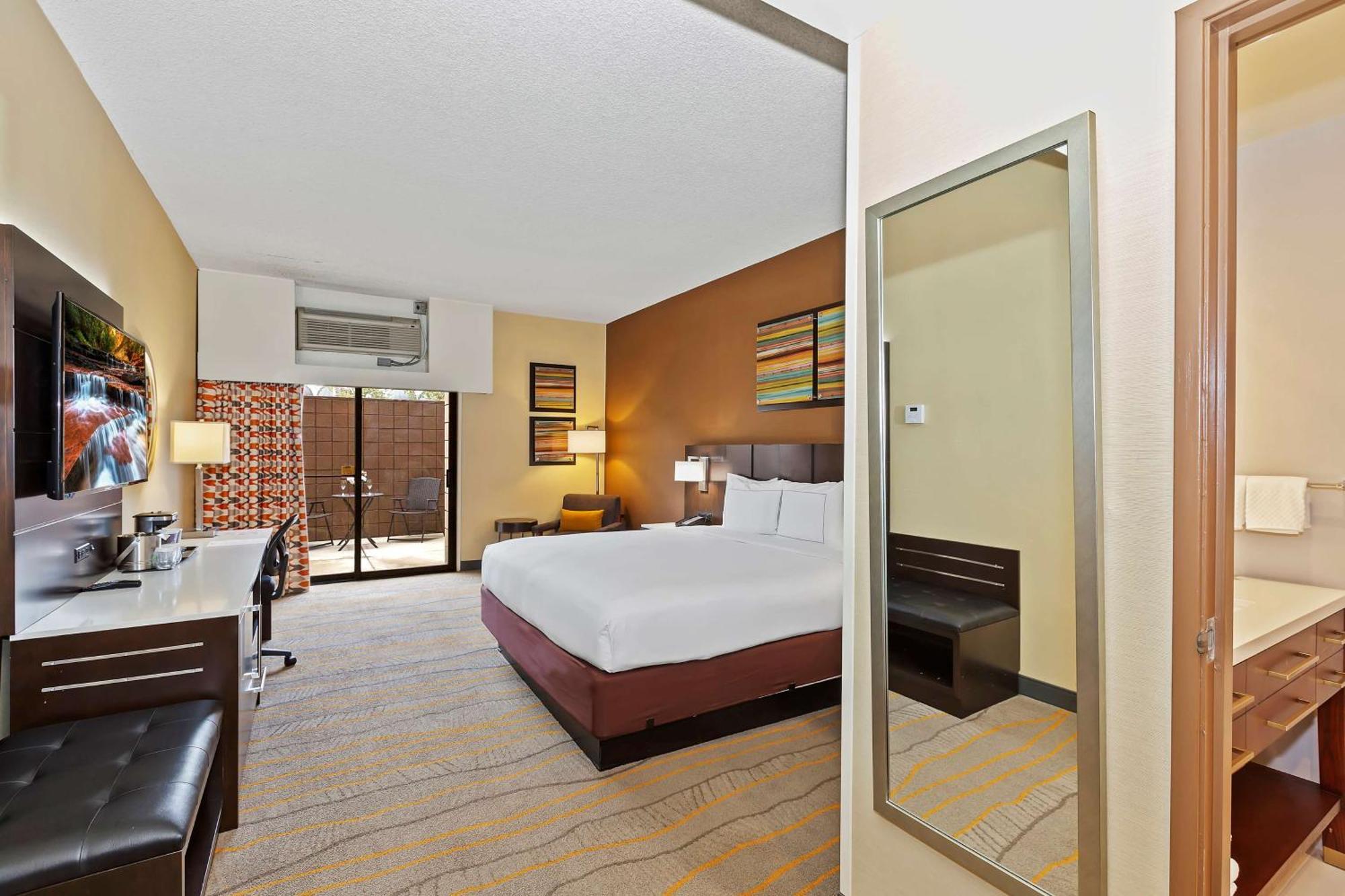 Doubletree By Hilton Whittier Hotel Luaran gambar